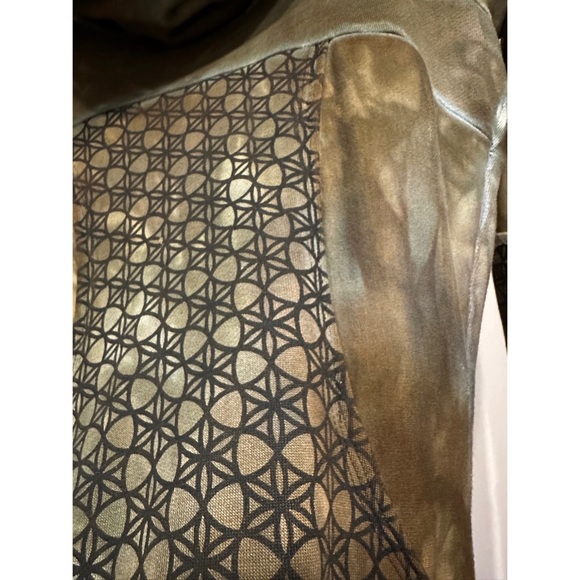 See Much Love Leia Tunic - Picture 9 of 13